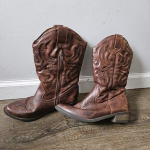 Womens Cherokee cowboy boots